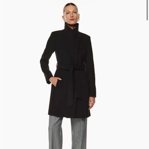 Winter Coat in Good Condition - Aritzia Connor Coat